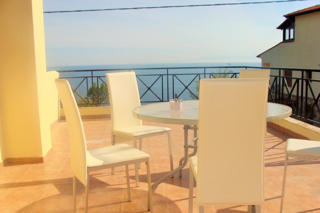 הוילה פוסידי Sea View House מראה חיצוני תמונה